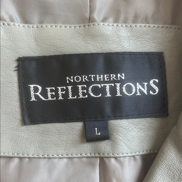 Northern Reflections Women's Gray Vest Size Large - Picture 2 of 8